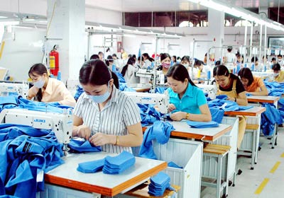 Việt Nam dự báo tăng trưởng dưới 5%