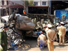 Sơn La: Kinh hoàng xe du lịch đâm vào xe tải, 14 người thương vong