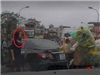 Tin tức 24h: Trần tình của nữ tài xế "quay đầu" trên cầu Cót, Hà Nội